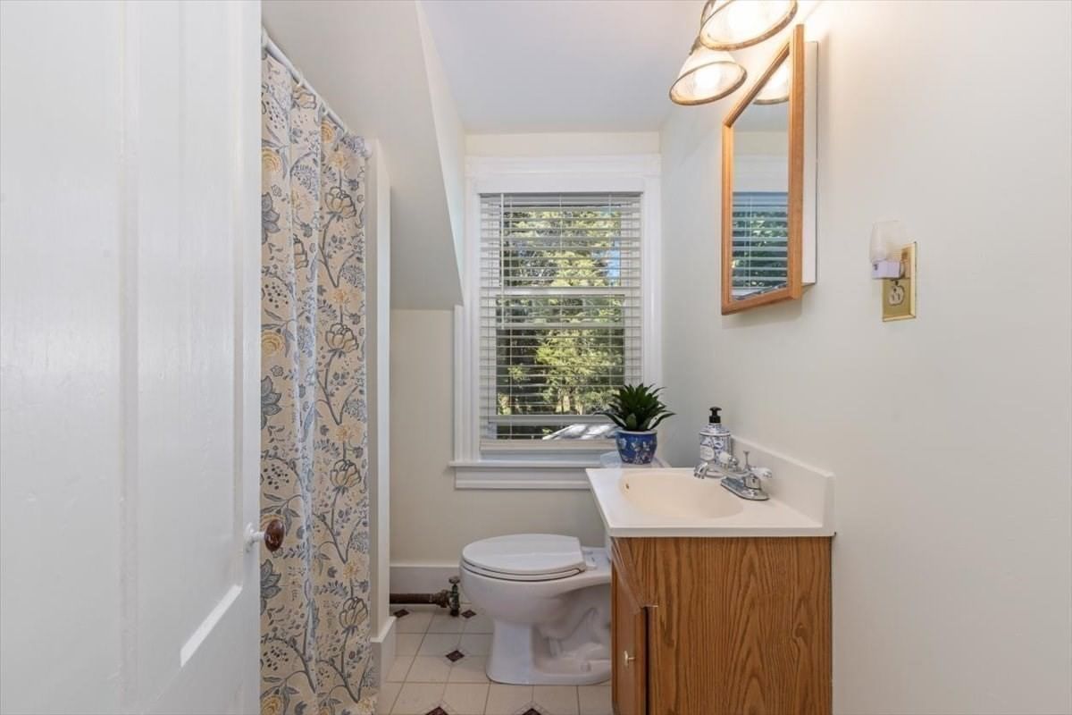 65 Oxford Ave Haverhill — Photo 26 of 39