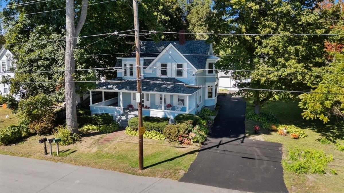65 Oxford Ave Haverhill — Photo 4 of 39