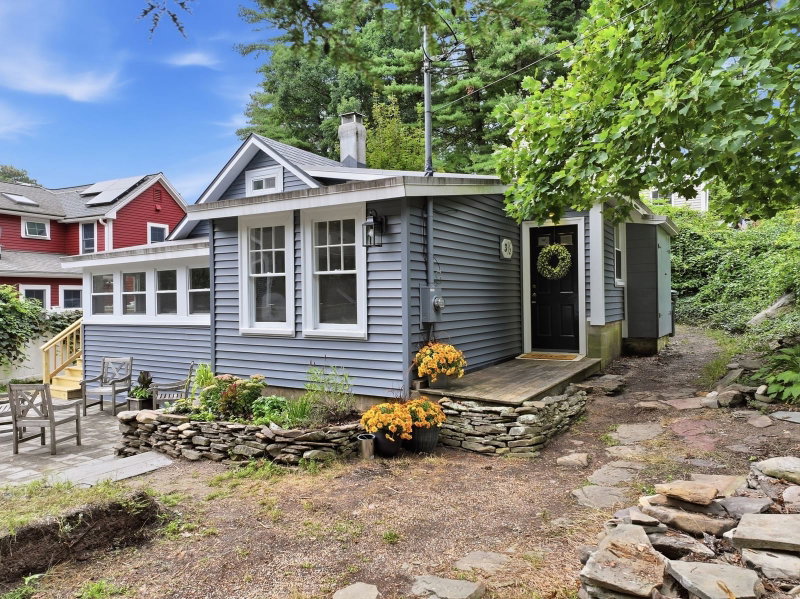 3R Calvin St