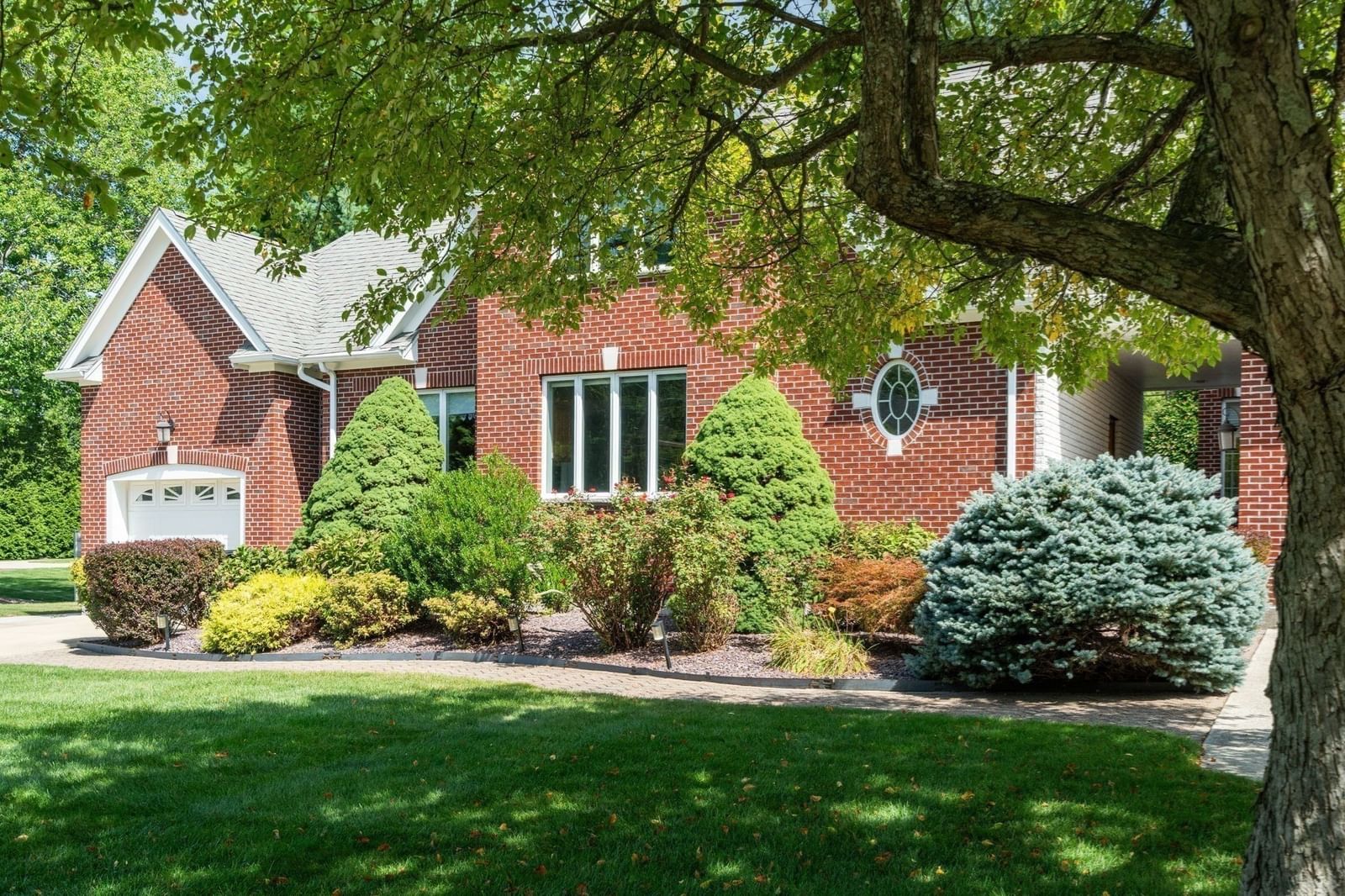 5 Elizabeth Way Lynnfield — Photo 27 of 42