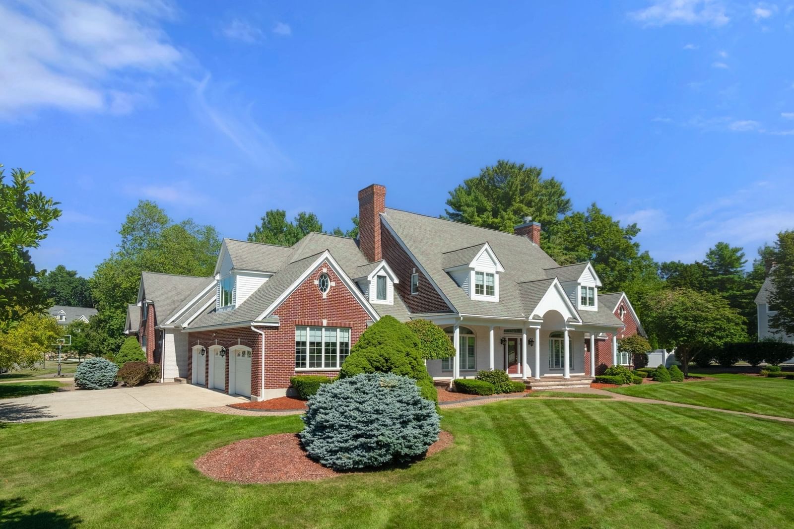 5 Elizabeth Way Lynnfield — Photo 3 of 42