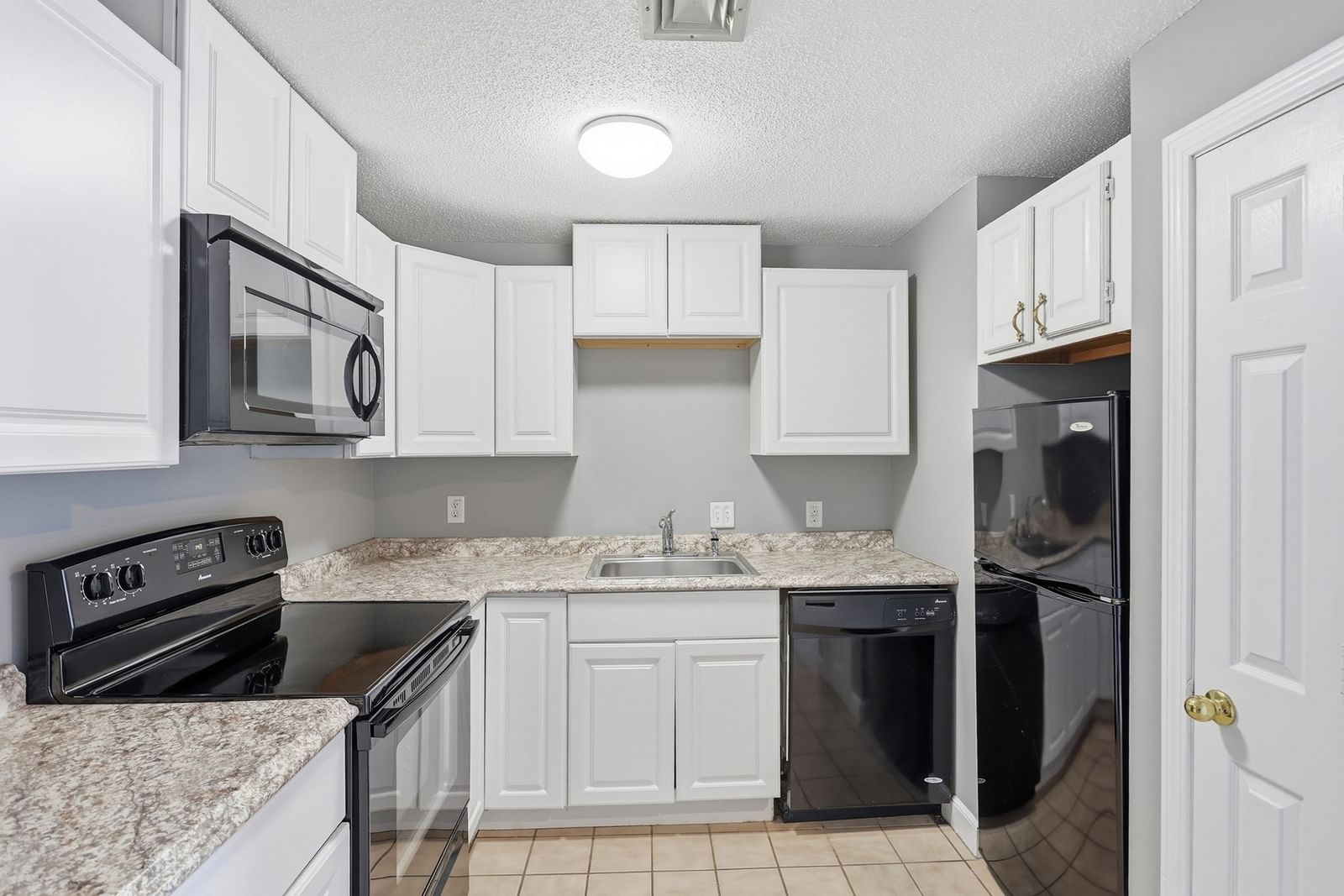 219 Central Street #2B Lowell — Photo 15 of 20