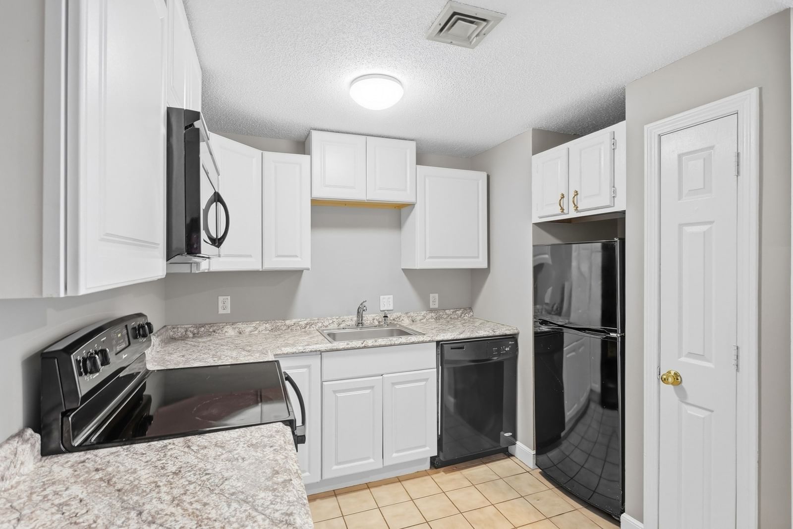 219 Central Street #2B Lowell — Photo 17 of 20