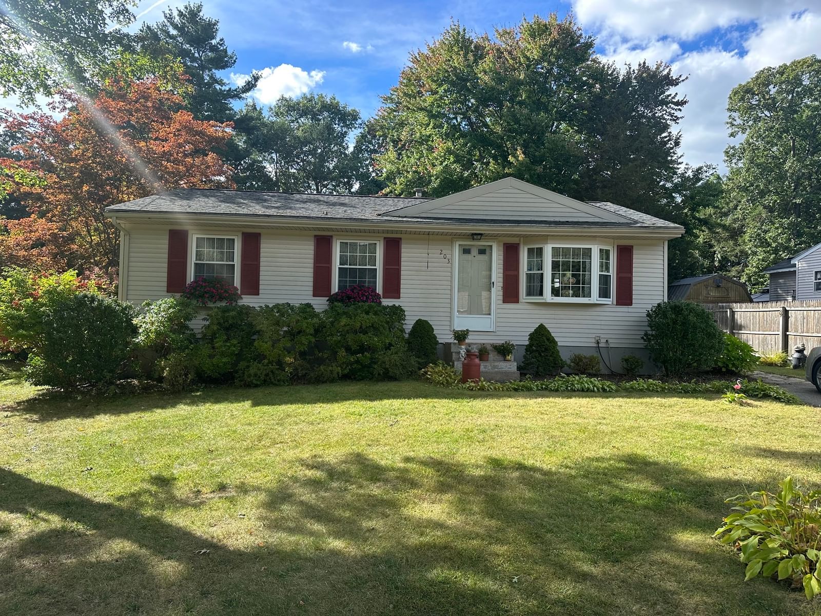 203 New Boston Rd Sturbridge — Photo 2 of 33