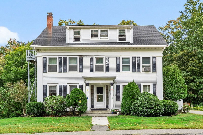 49 South St