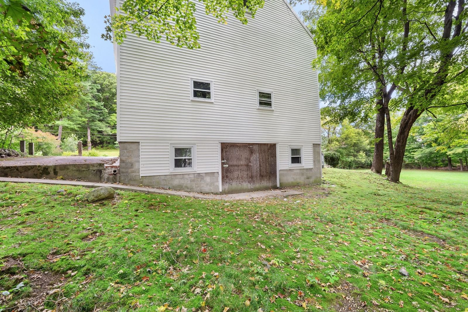 49 South St Northborough — Photo 23 of 25