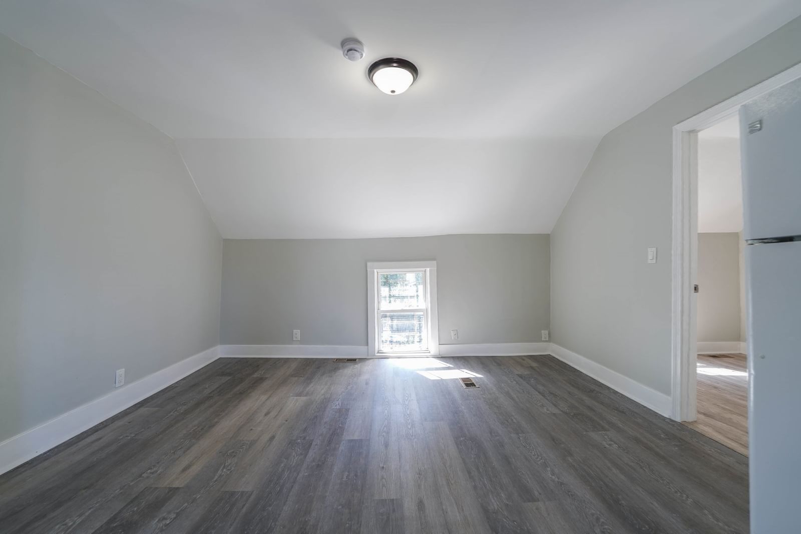252 Somerset Avenue Taunton — Photo 16 of 26