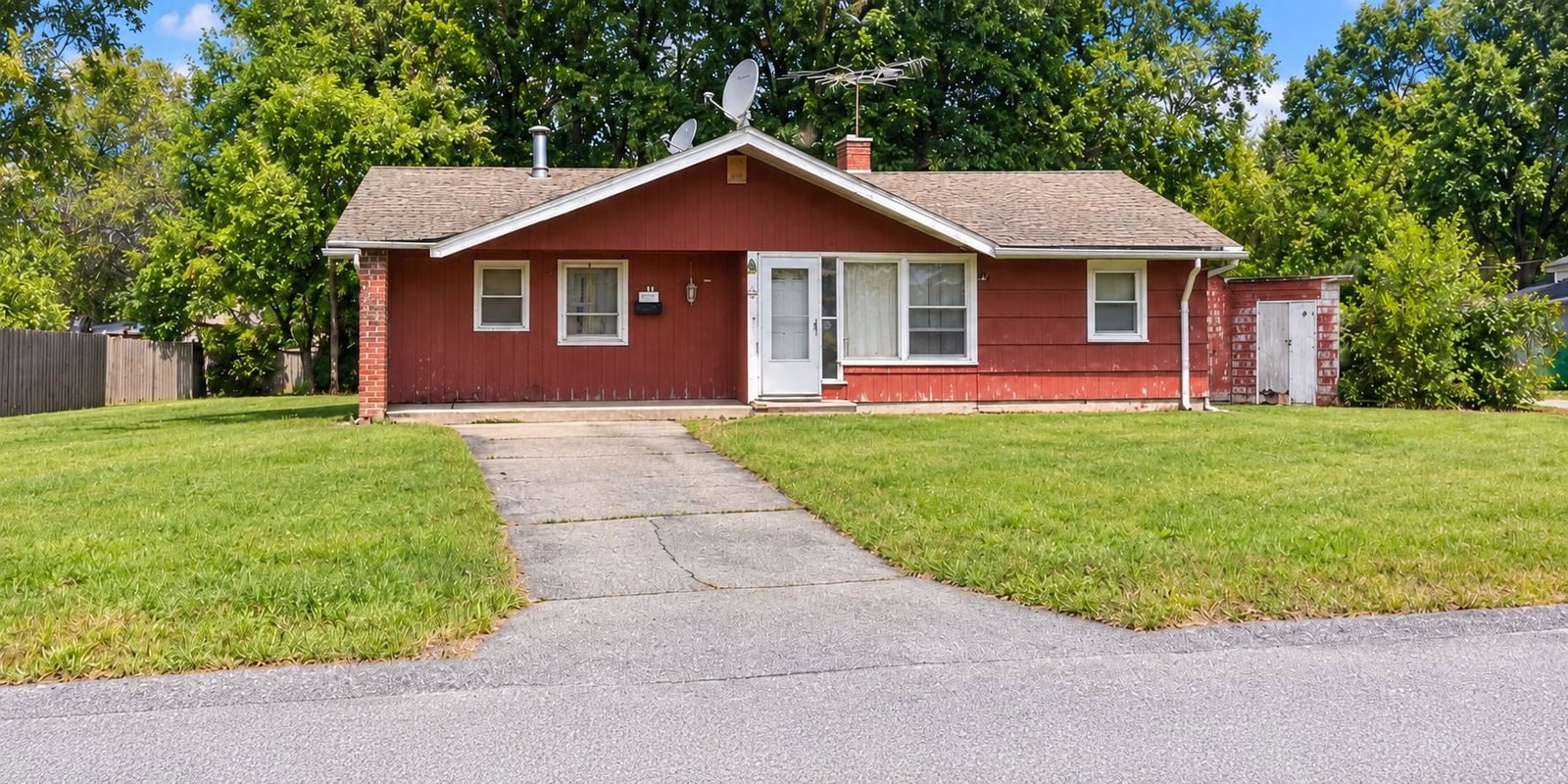 44 Bernard Circle Brockton — Photo 1 of 1