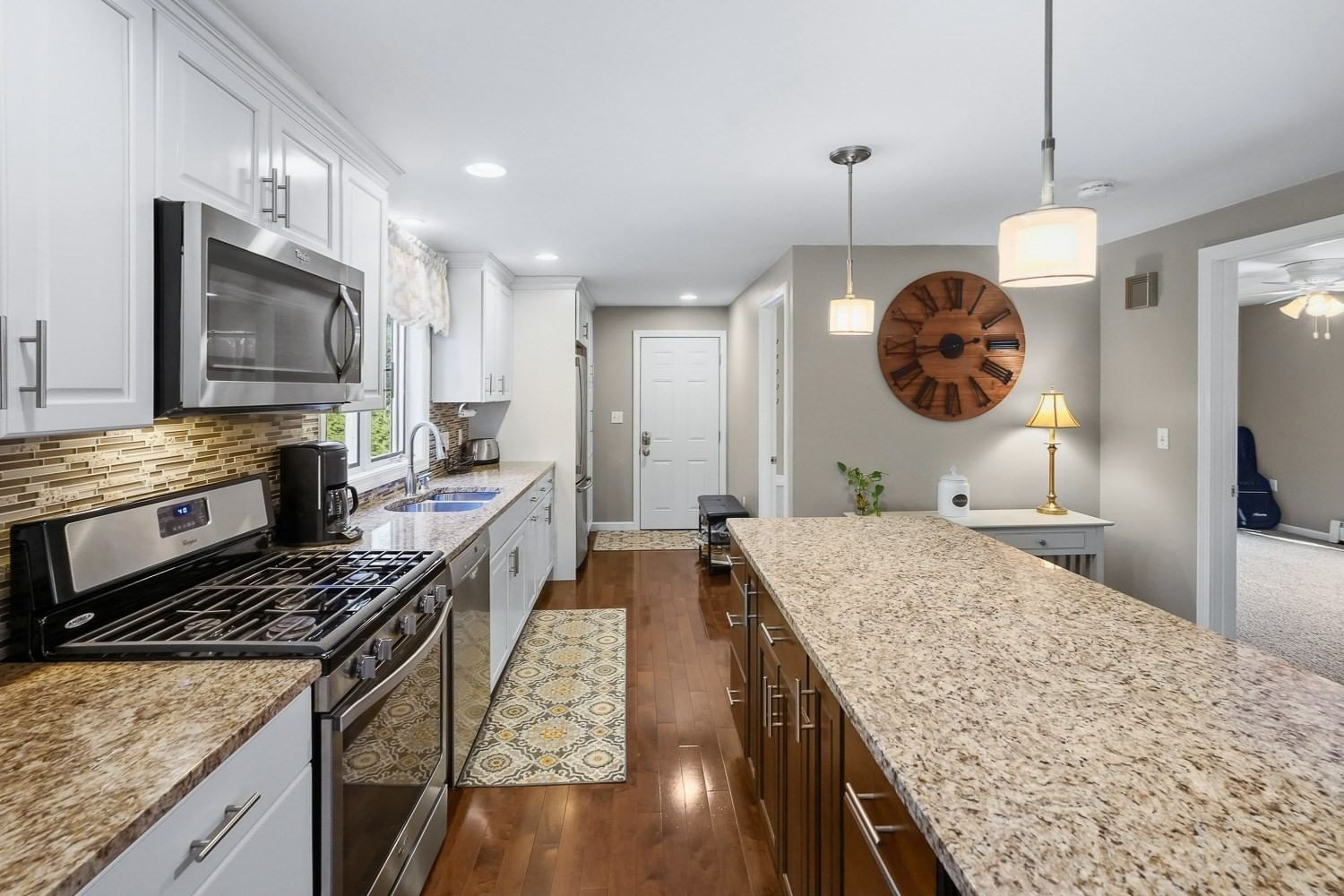 14 Oak Cir Holden — Photo 12 of 41