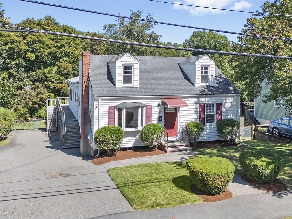63 Rockridge Road Waltham — Photo 1 of 42