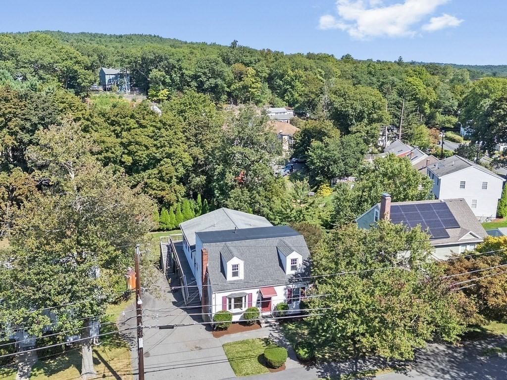 63 Rockridge Road Waltham — Photo 35 of 42