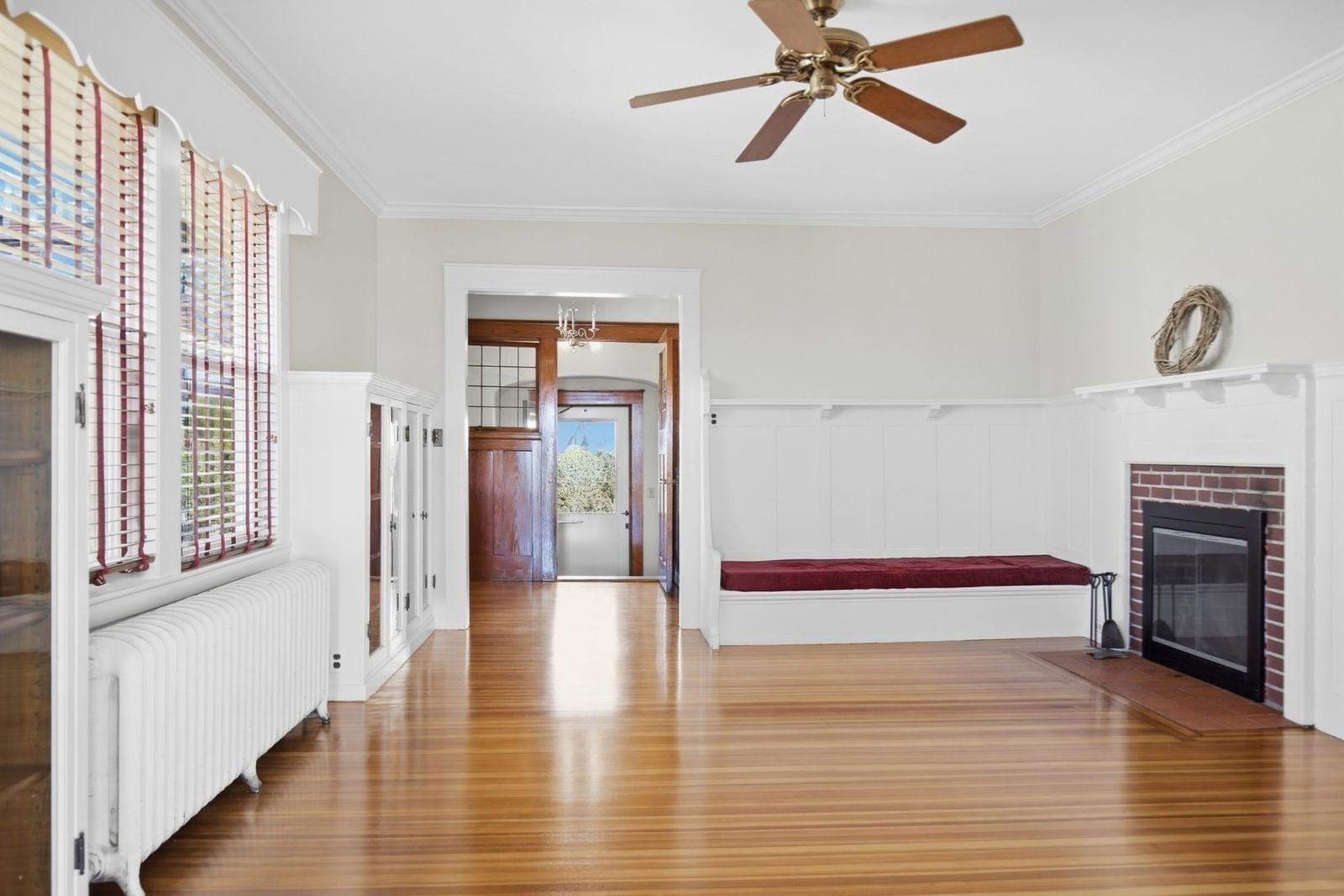 63 Harbor View Ave Winthrop — Photo 11 of 37