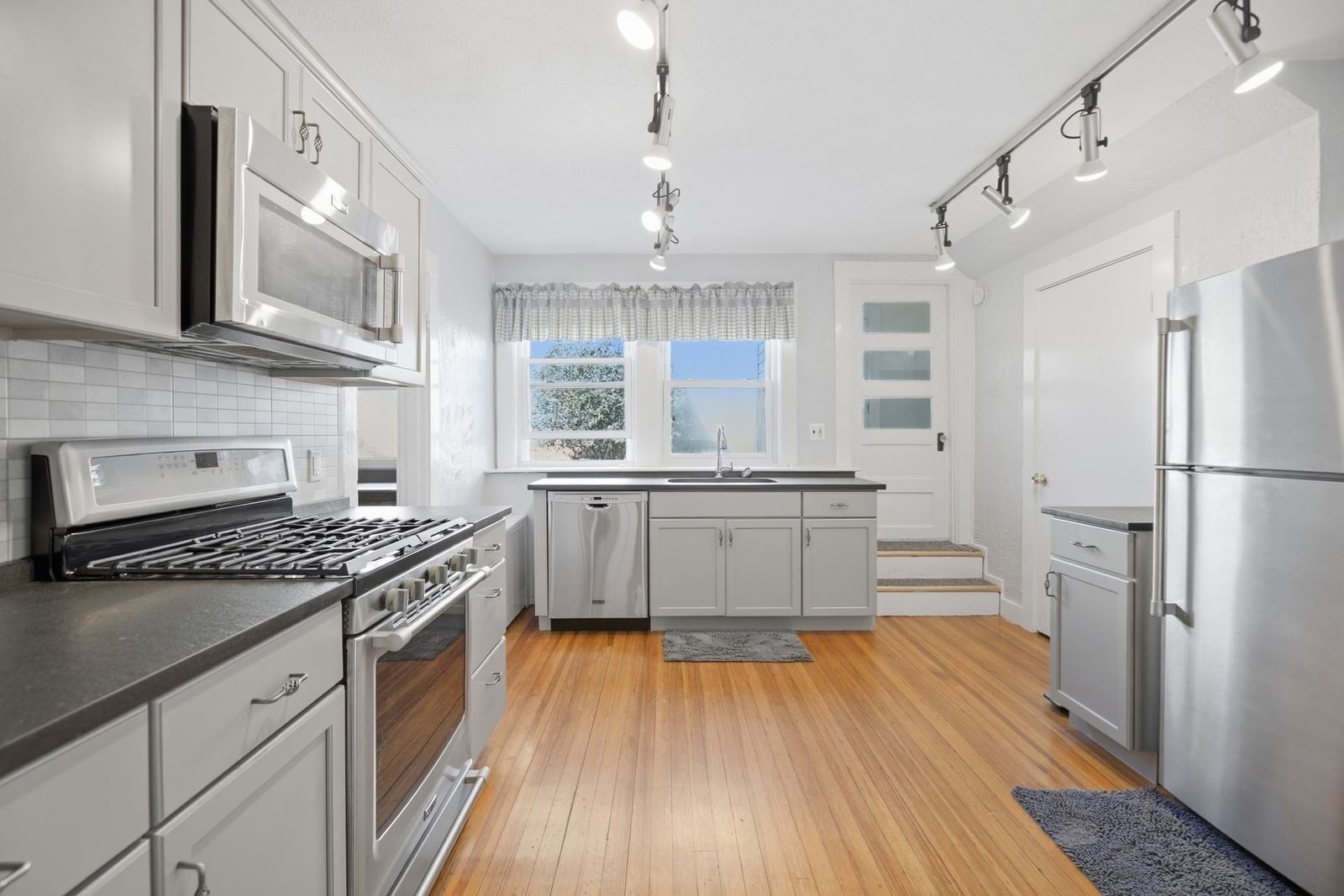 63 Harbor View Ave Winthrop — Photo 30 of 37