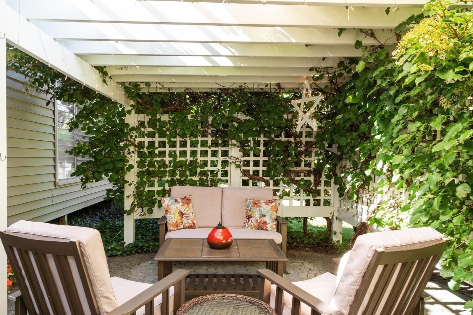 1 Birchwood Terrace Groveland — Photo 3 of 32