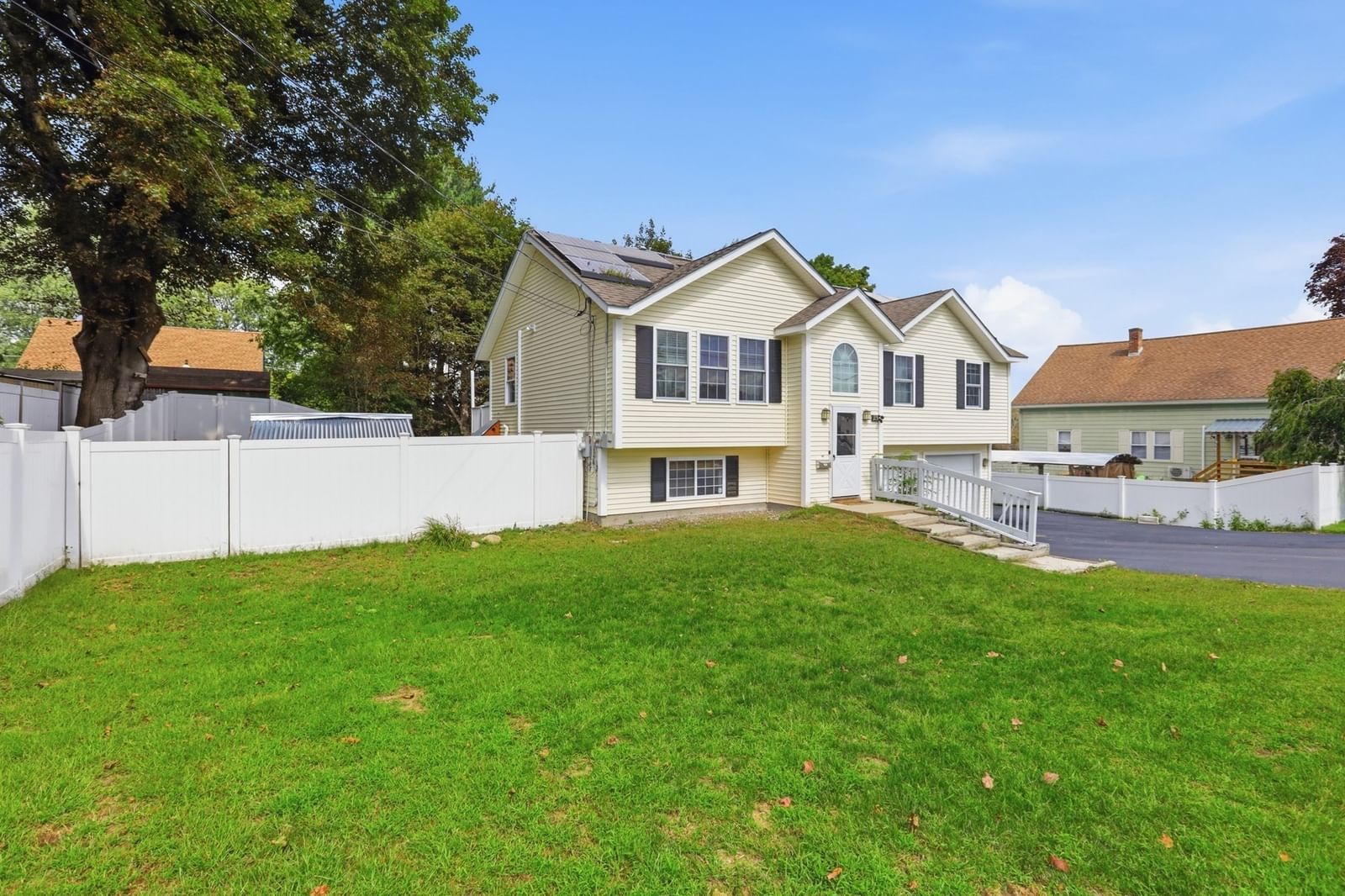 29 Clearview Ave Fitchburg — Photo 22 of 26