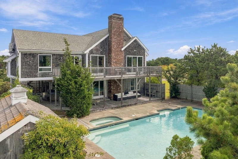 4 Sandpiper Ave