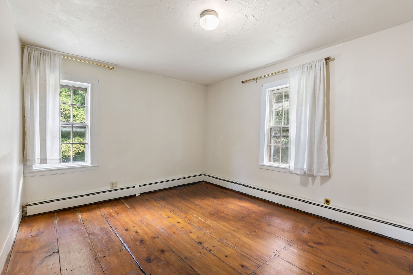 609 Oxford St  S Auburn — Photo 16 of 42