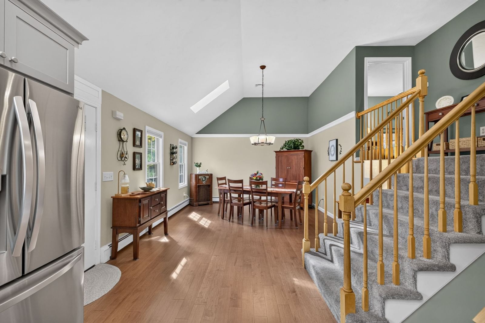 8 Monahan Lane Mansfield — Photo 3 of 31