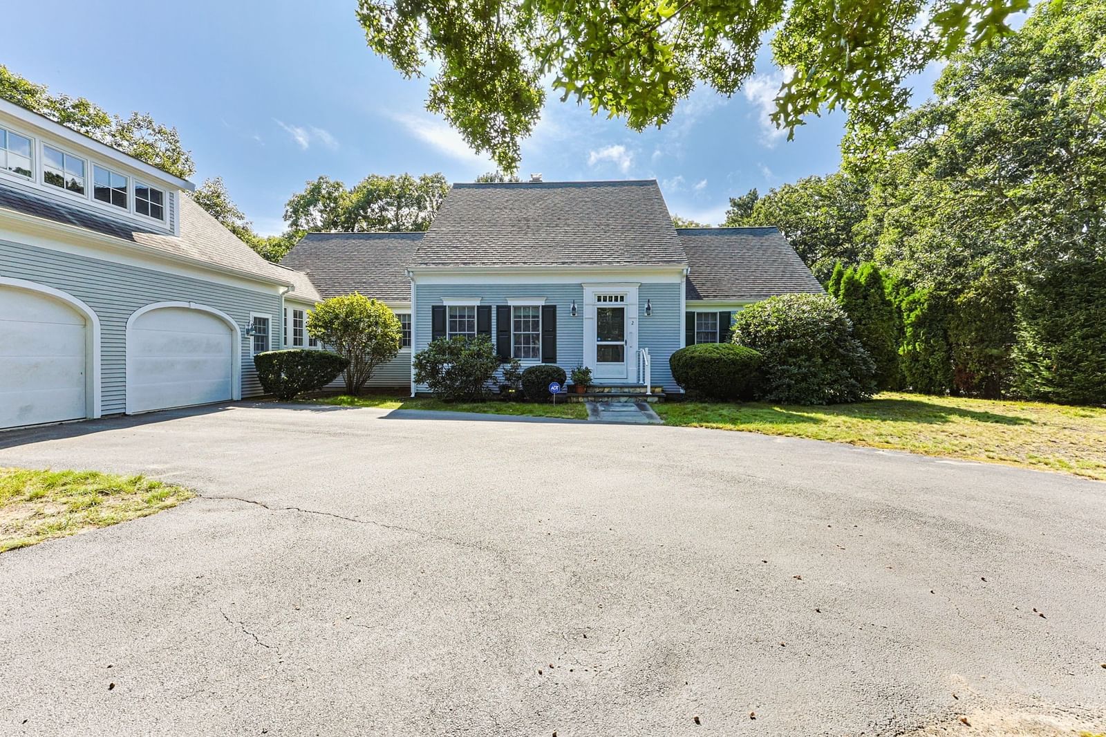 2 Harding Ln Harwich — Photo 4 of 41
