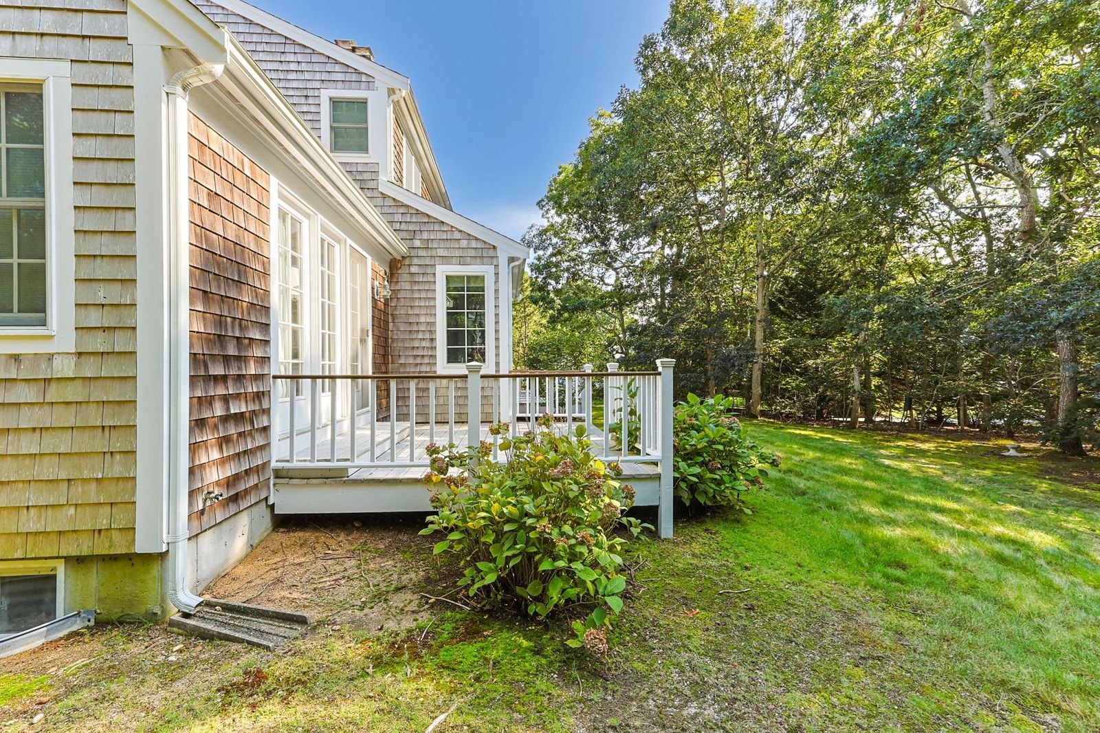 2 Harding Ln Harwich — Photo 8 of 41