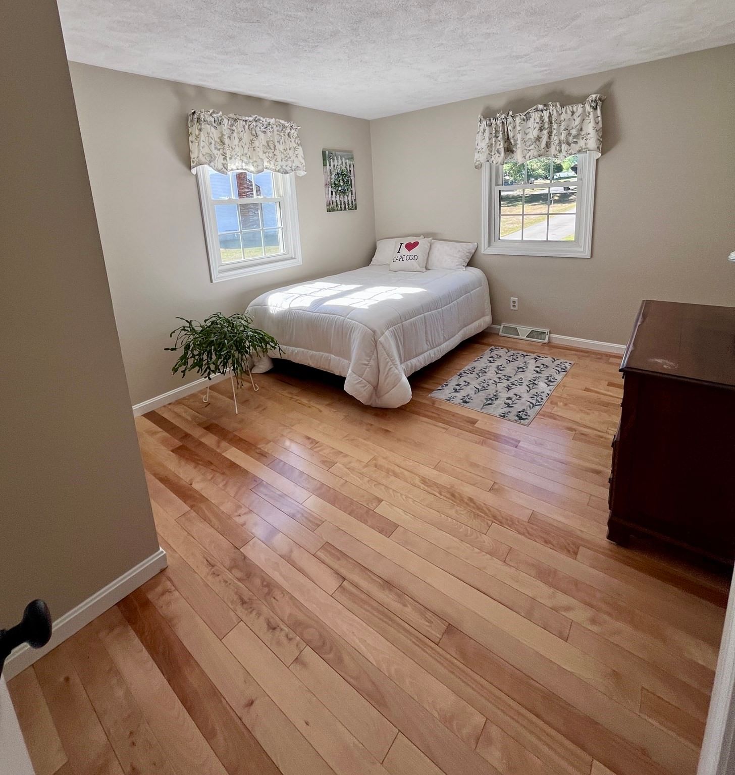 191 E Broadway Haverhill — Photo 13 of 25