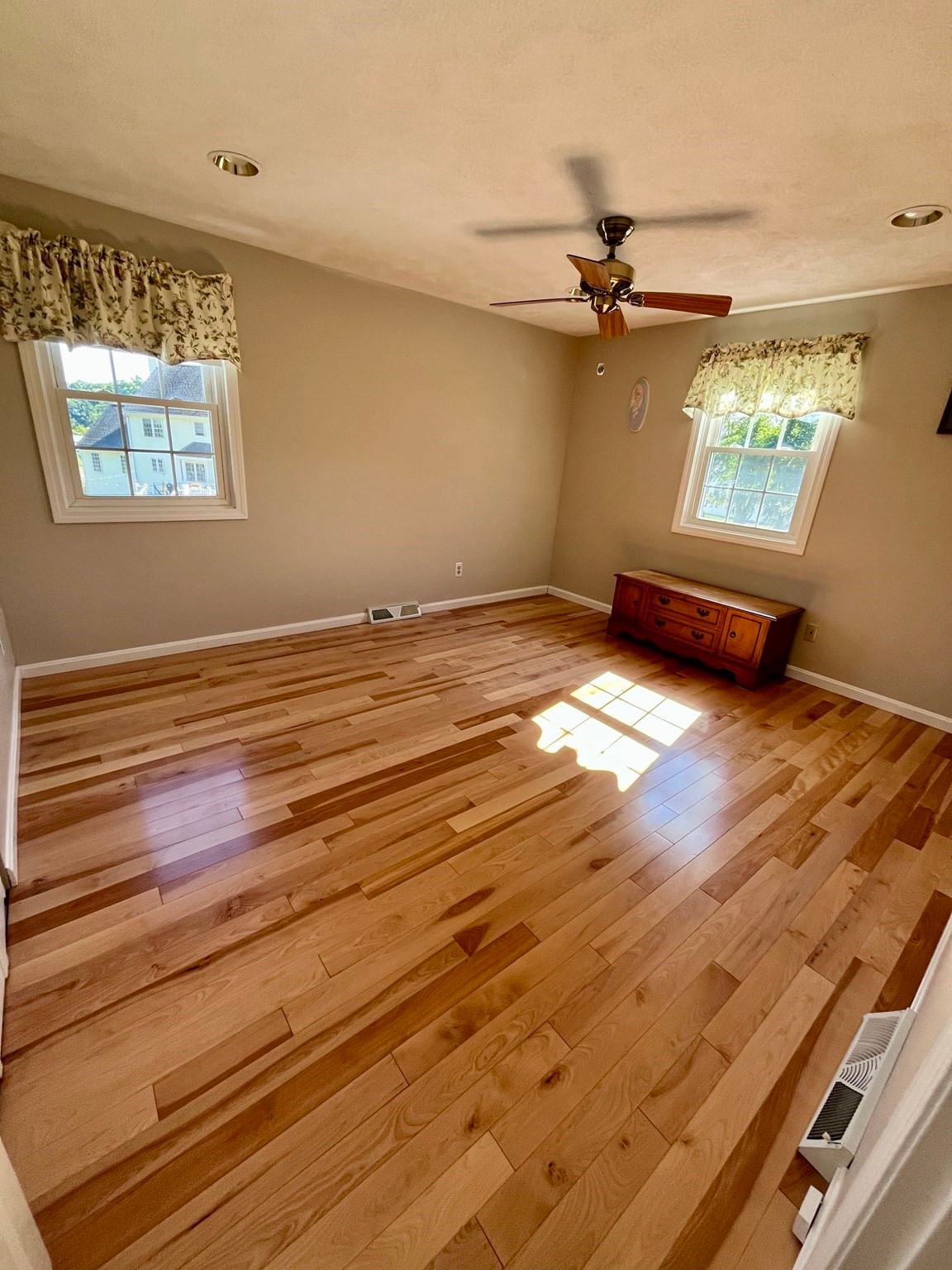 191 E Broadway Haverhill — Photo 16 of 25