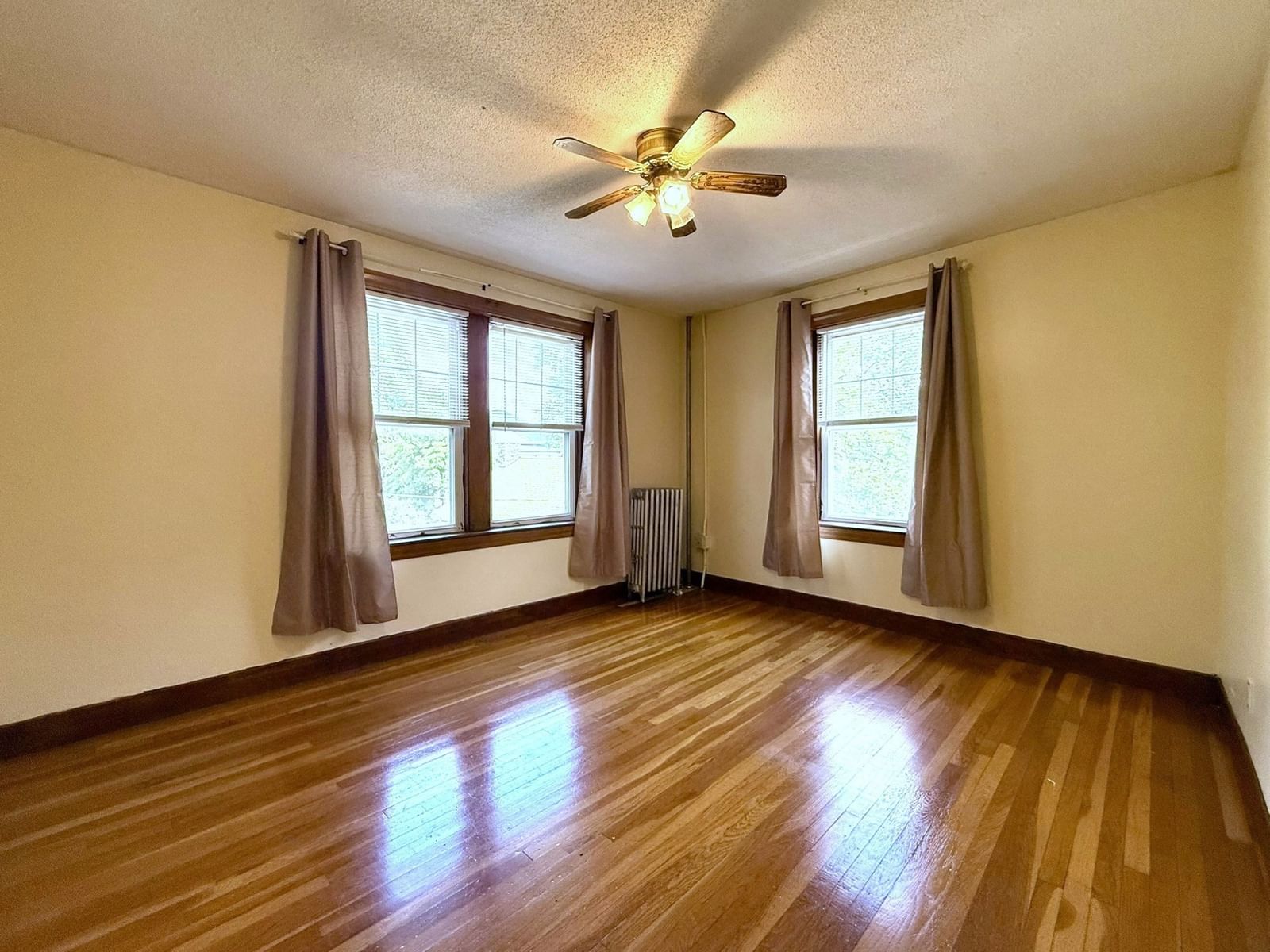 68 Linden St #34 Everett — Photo 2 of 15