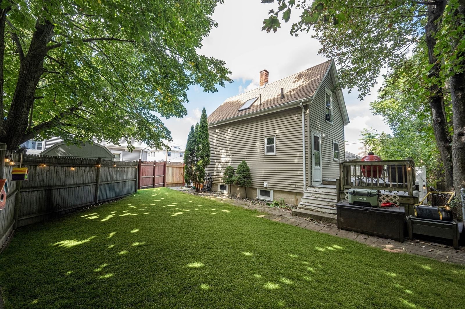20 Ames St Lynn — Photo 2 of 16