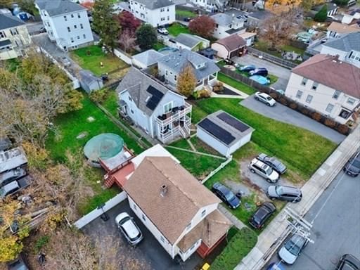 355 Peckham St Fall River — Photo 4 of 11