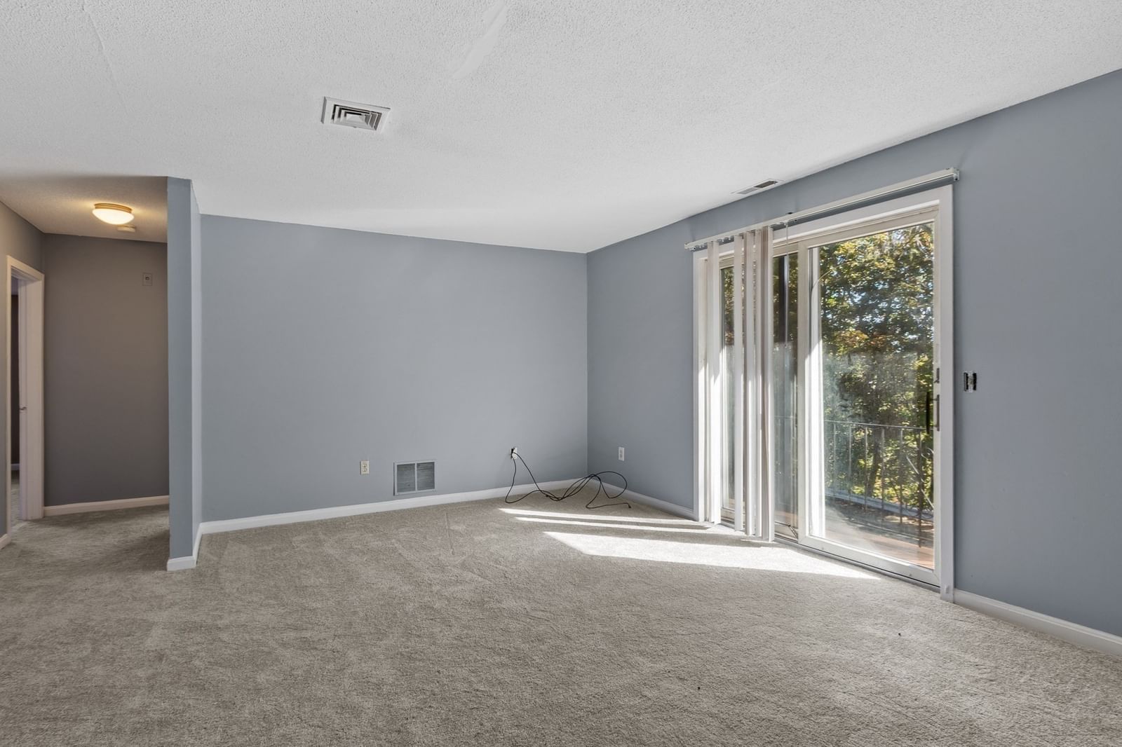 1508 Gorham Street #102 Lowell — Photo 5 of 23