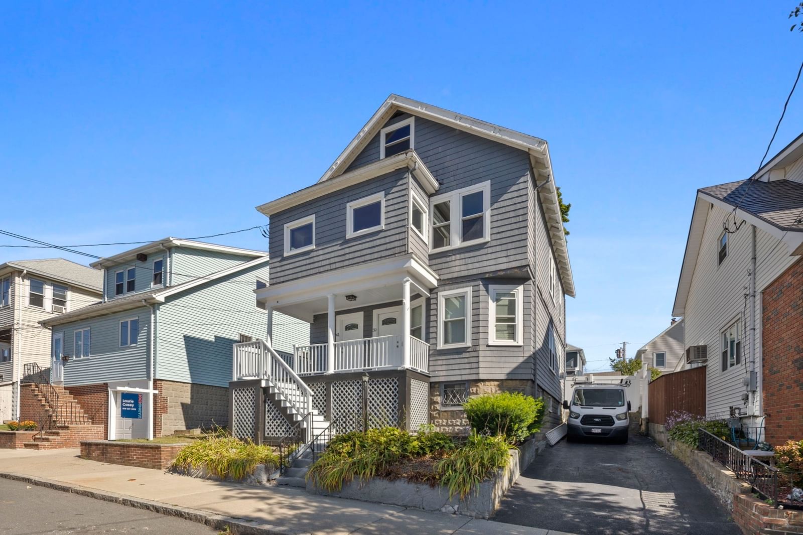 59 Albion St Everett — Photo 3 of 33