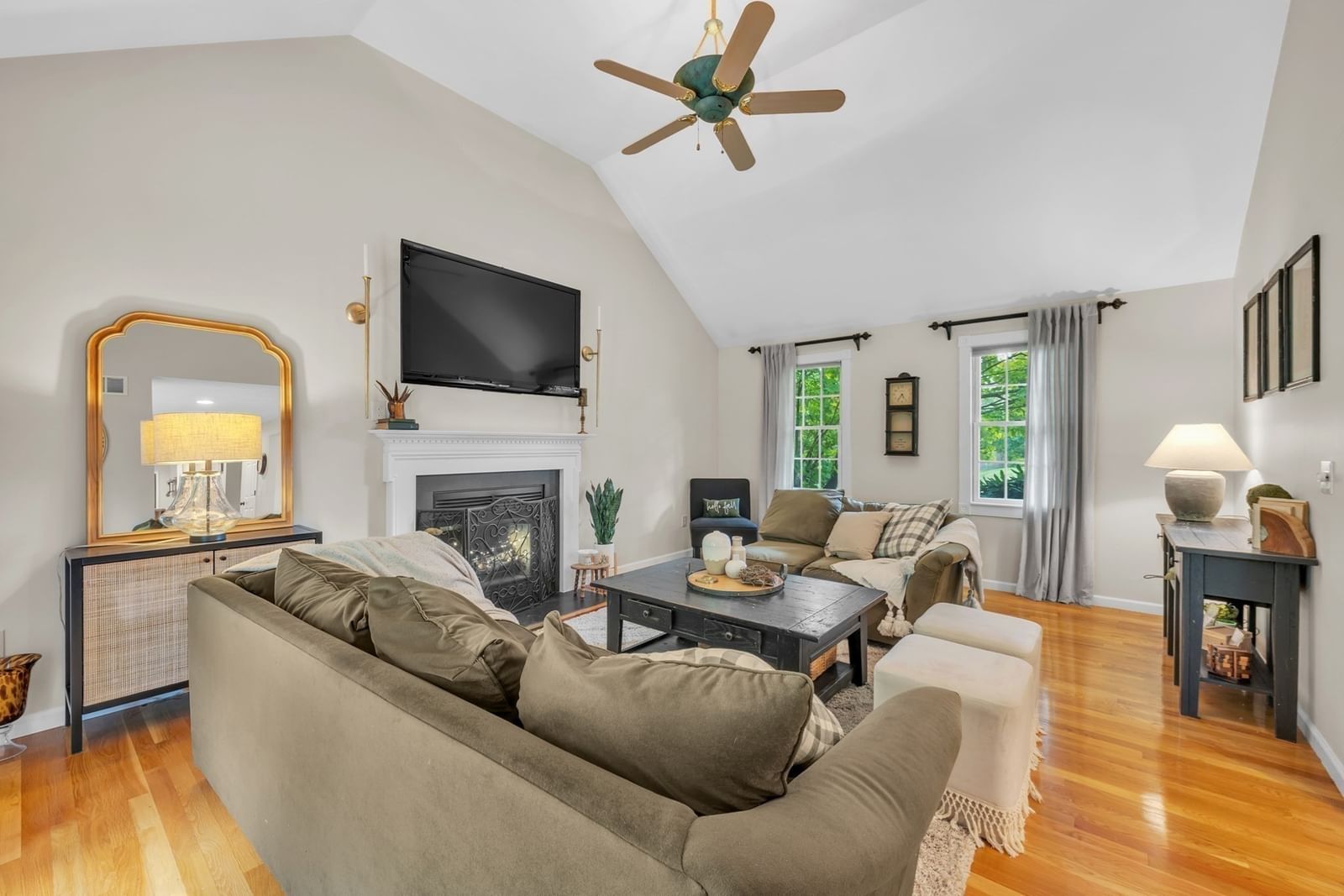 93 Mcclellan Rd Sutton — Photo 11 of 42