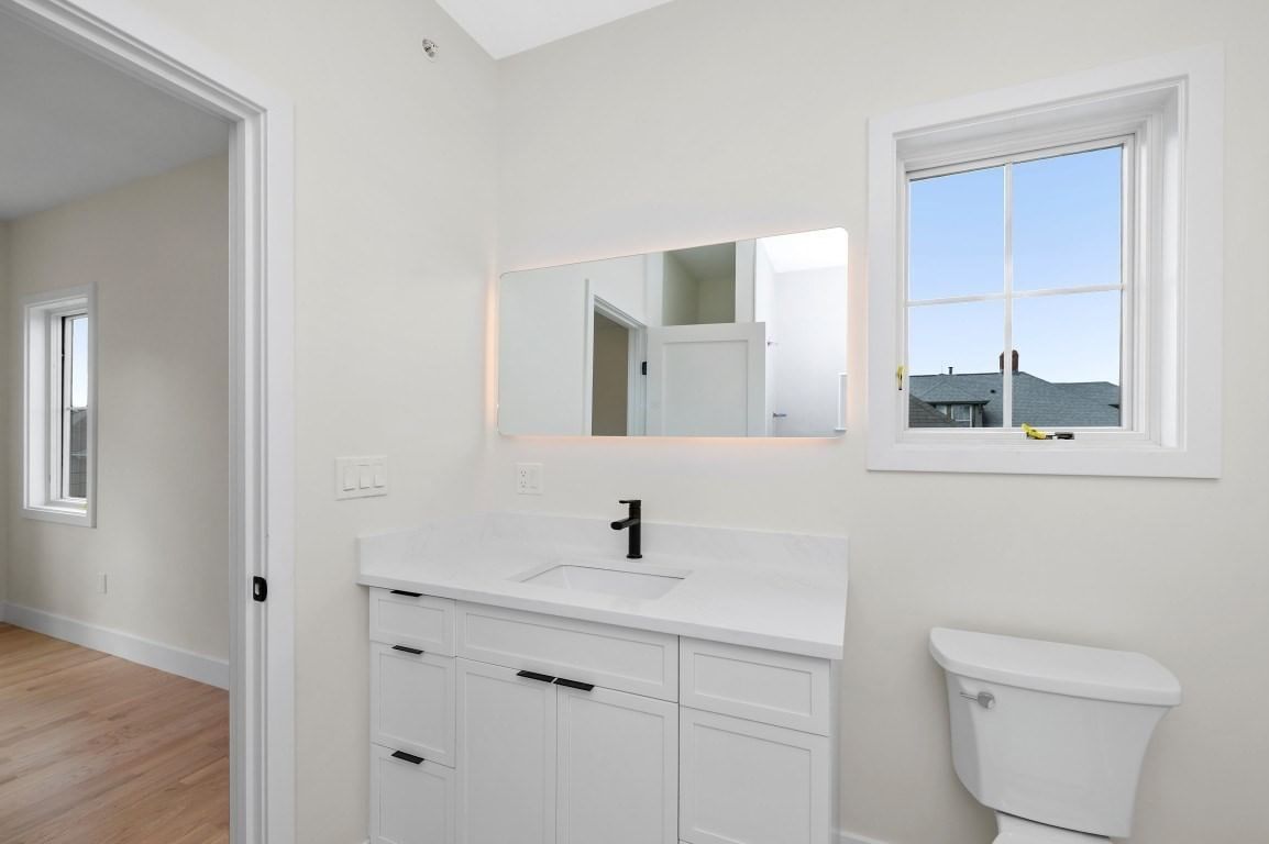 66 Orange Street #1 Waltham — Photo 22 of 29