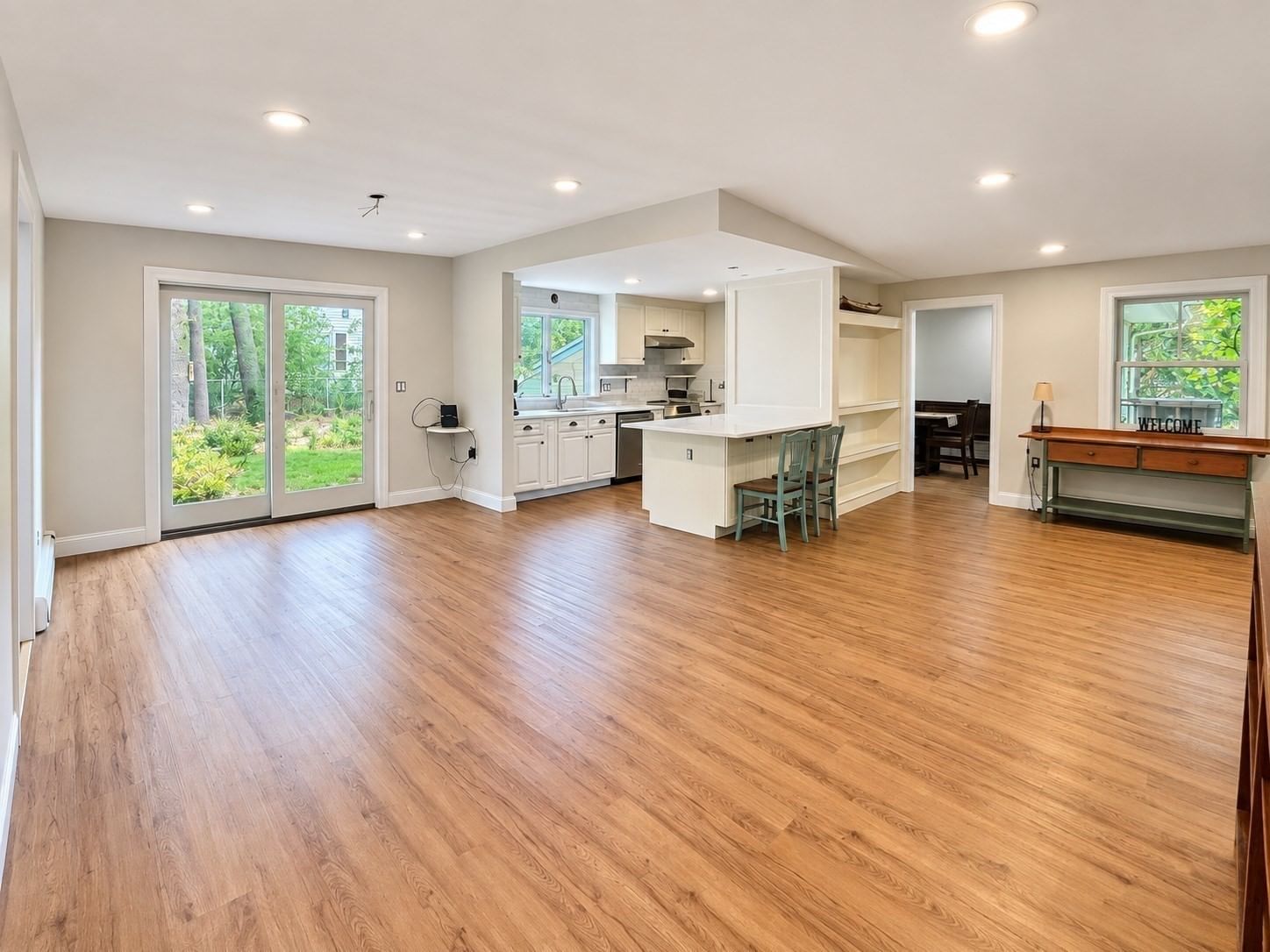 14 Cornell Rd Framingham — Photo 4 of 42