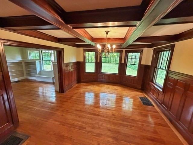 230 North Main Northampton — Photo 9 of 42