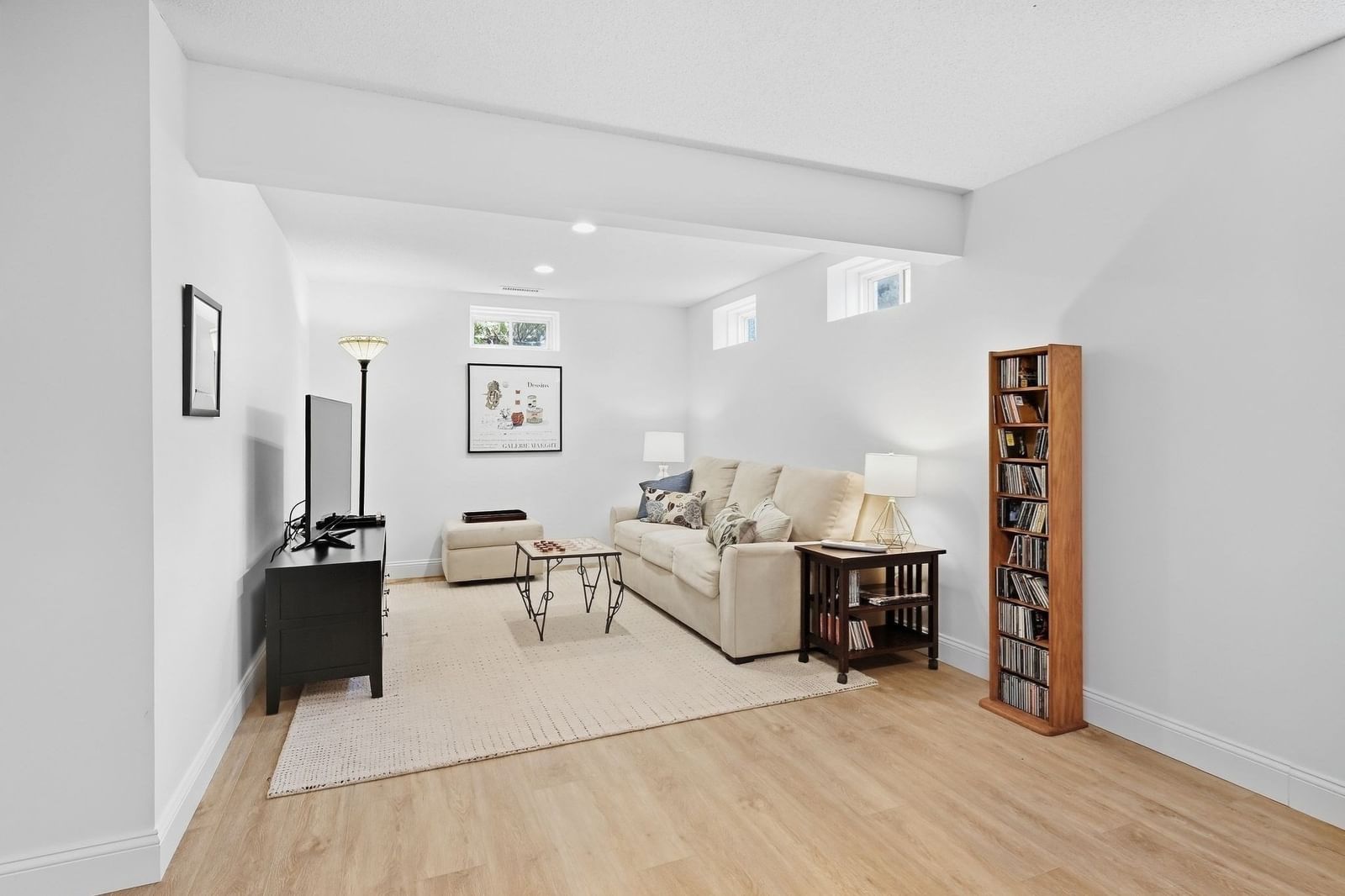16 Ribbon Grass Ln #16 East Longmeadow — Photo 35 of 42