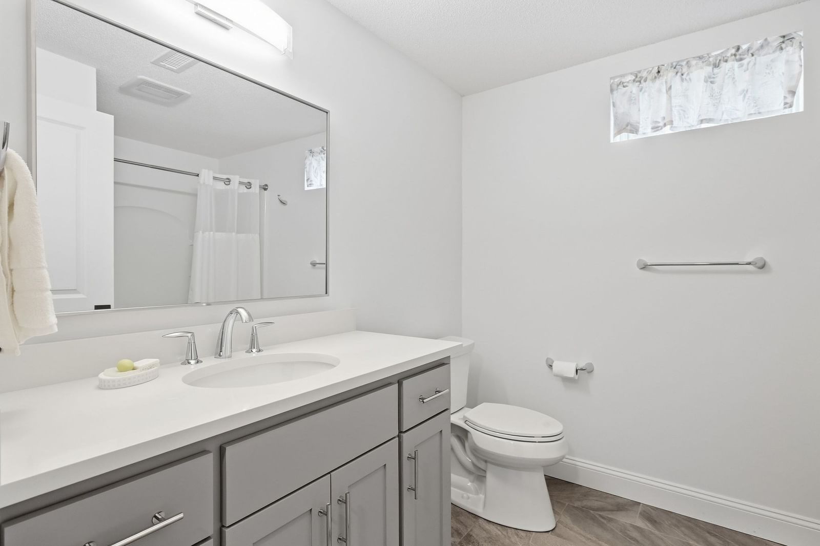 16 Ribbon Grass Ln #16 East Longmeadow — Photo 36 of 42