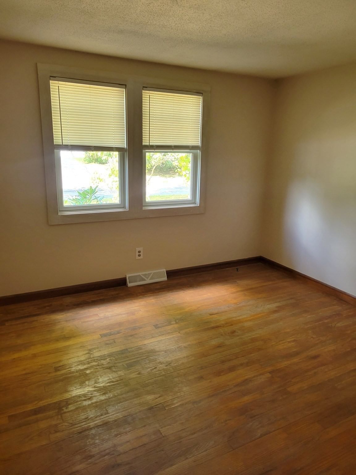 8 Westbury Way Barnstable — Photo 8 of 22