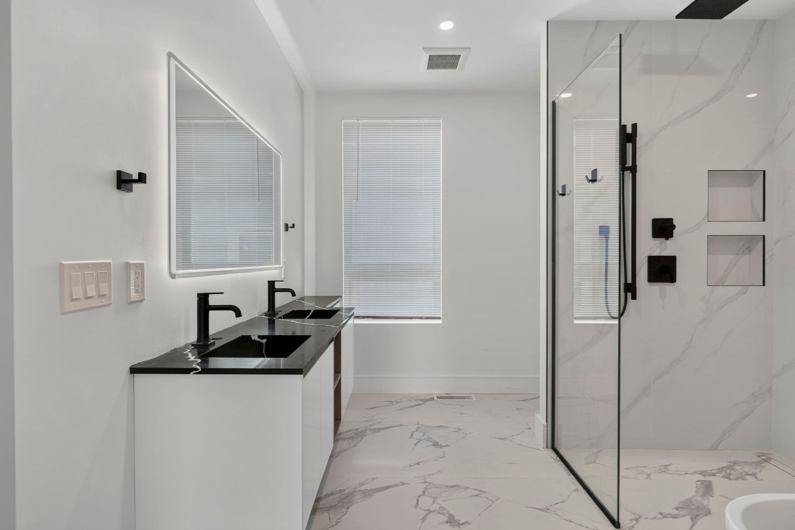 29 Woodford St #3 Boston — Photo 18 of 41