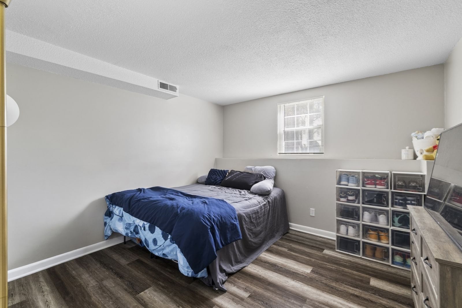 103 Oak Ln #4 Brockton — Photo 14 of 23