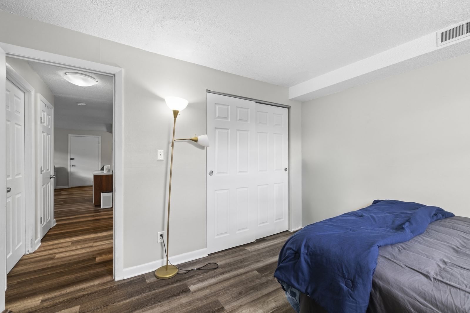 103 Oak Ln #4 Brockton — Photo 15 of 23