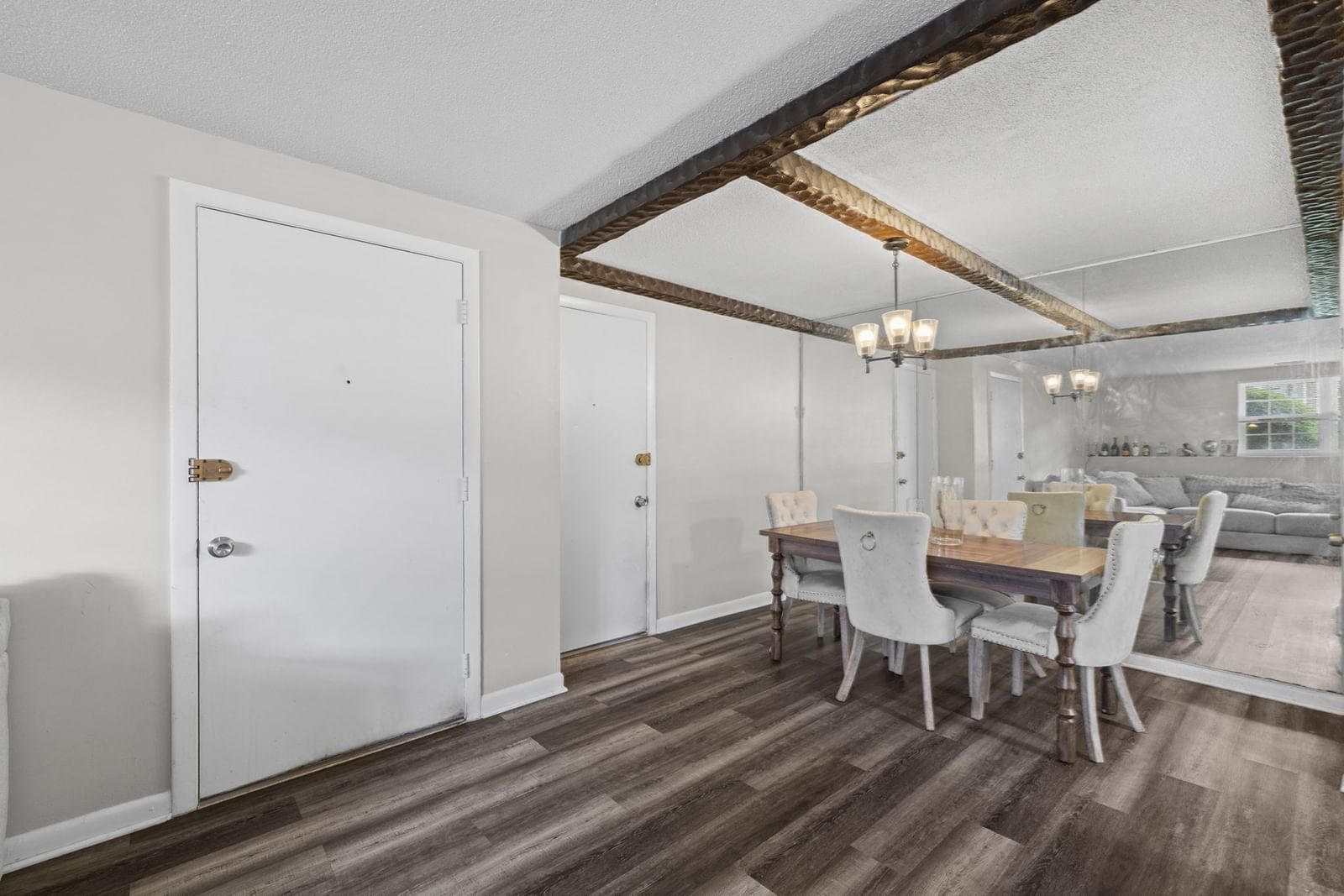 103 Oak Ln #4 Brockton — Photo 2 of 23