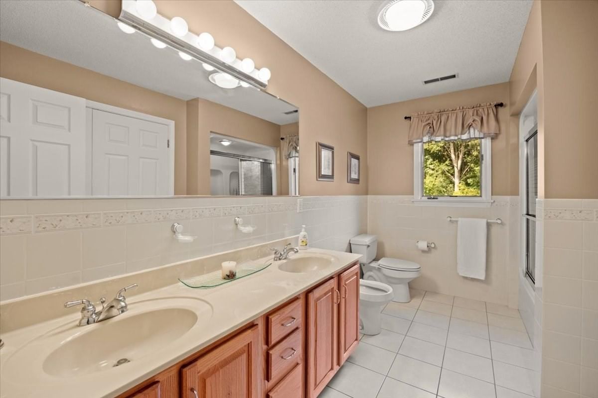 84 Jane Howland Dr Seekonk — Photo 27 of 42