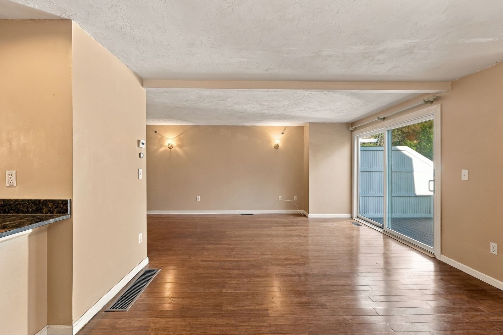 175 Littleton Road #B6 Chelmsford — Photo 3 of 24