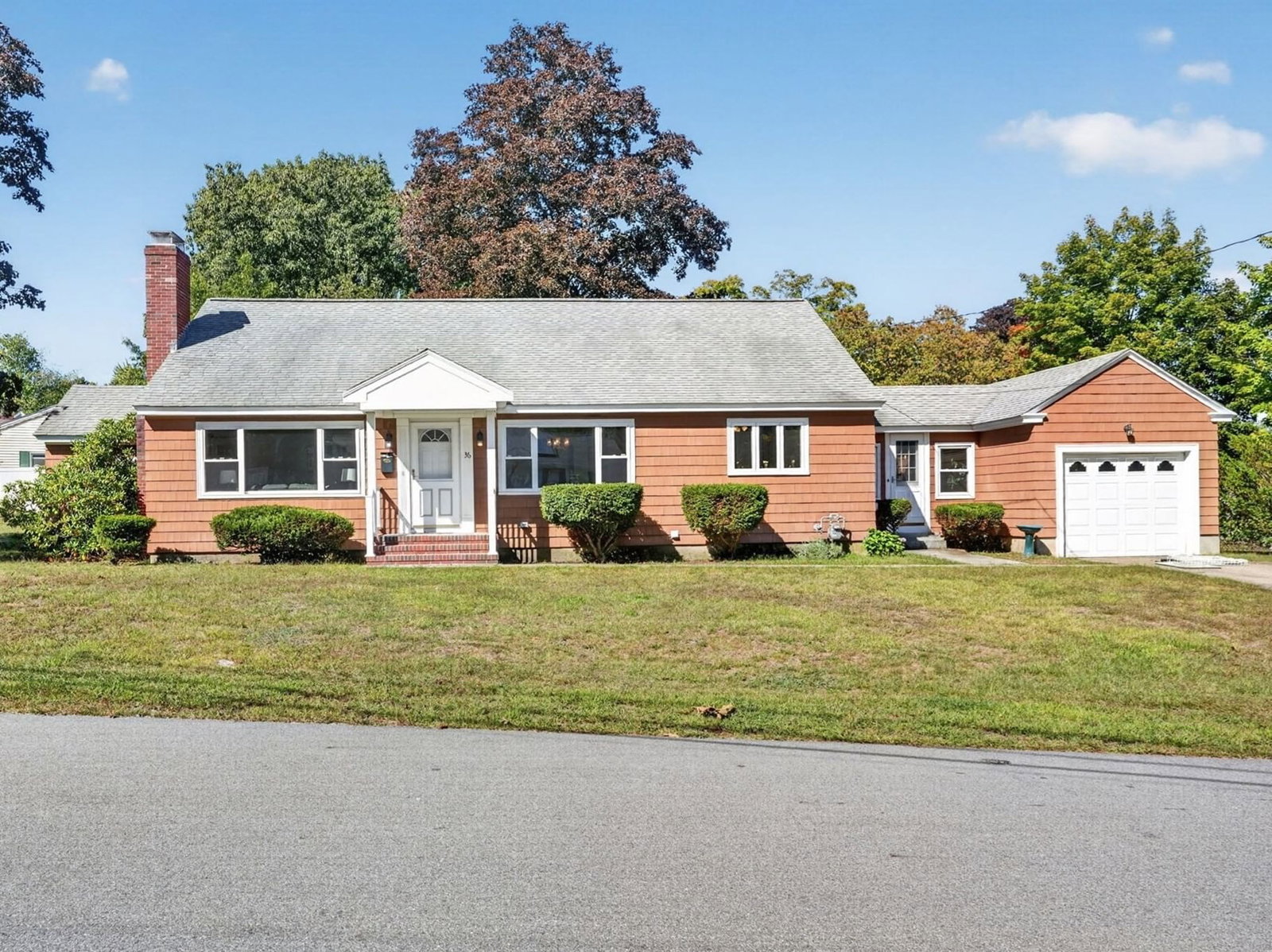 36 Mckenney Cir Andover — Photo 2 of 36