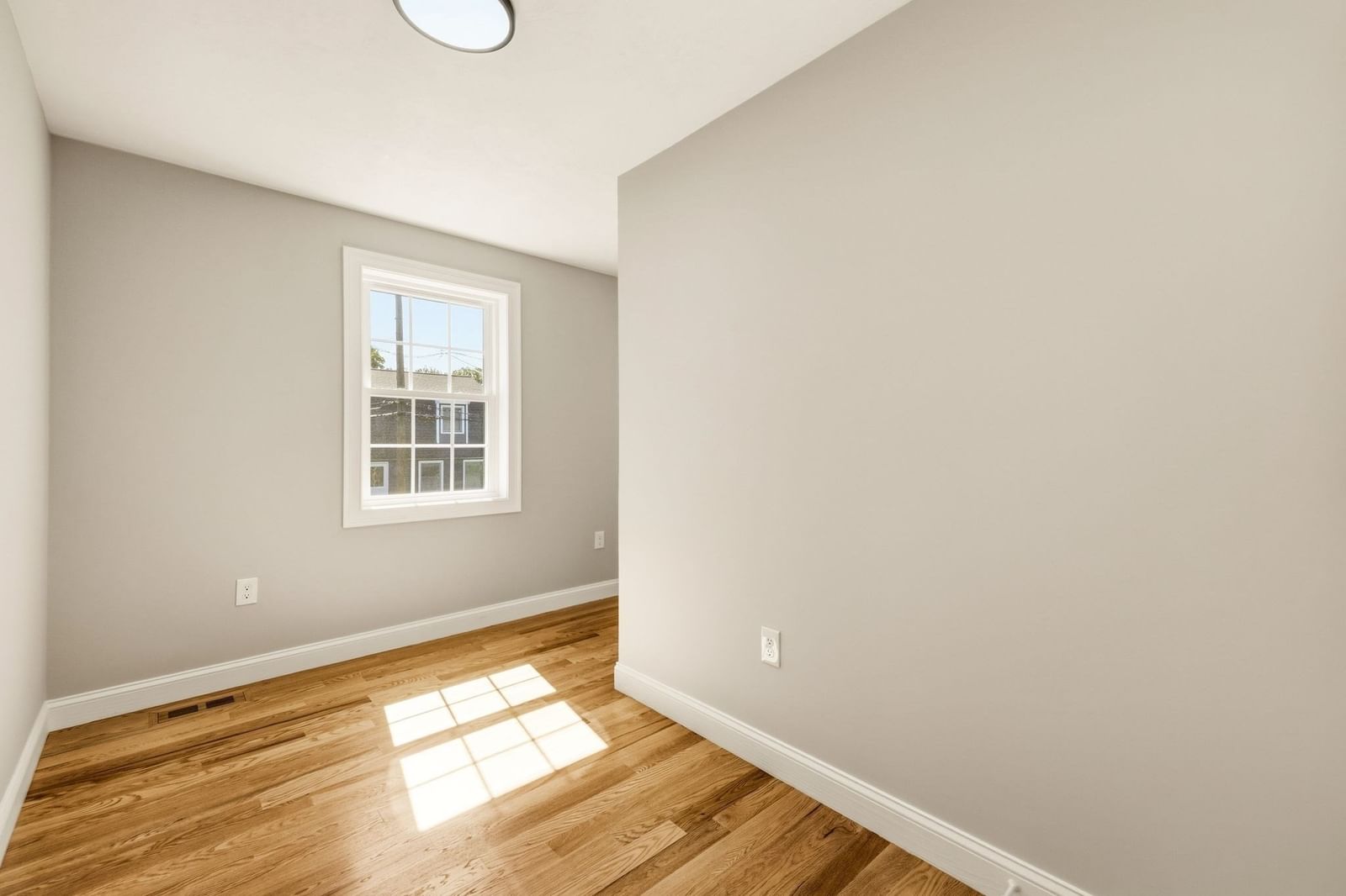 15 Reardon Rd Billerica — Photo 32 of 42