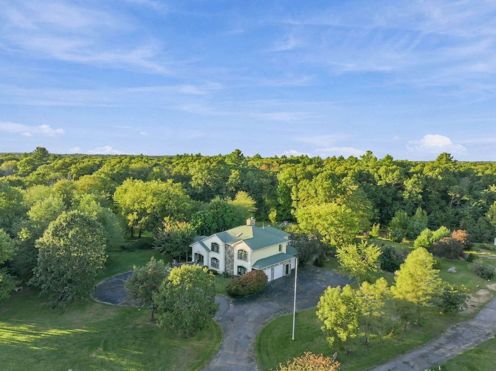 Property at 3147 Sharps Lot Rd, Dighton, MA 02715