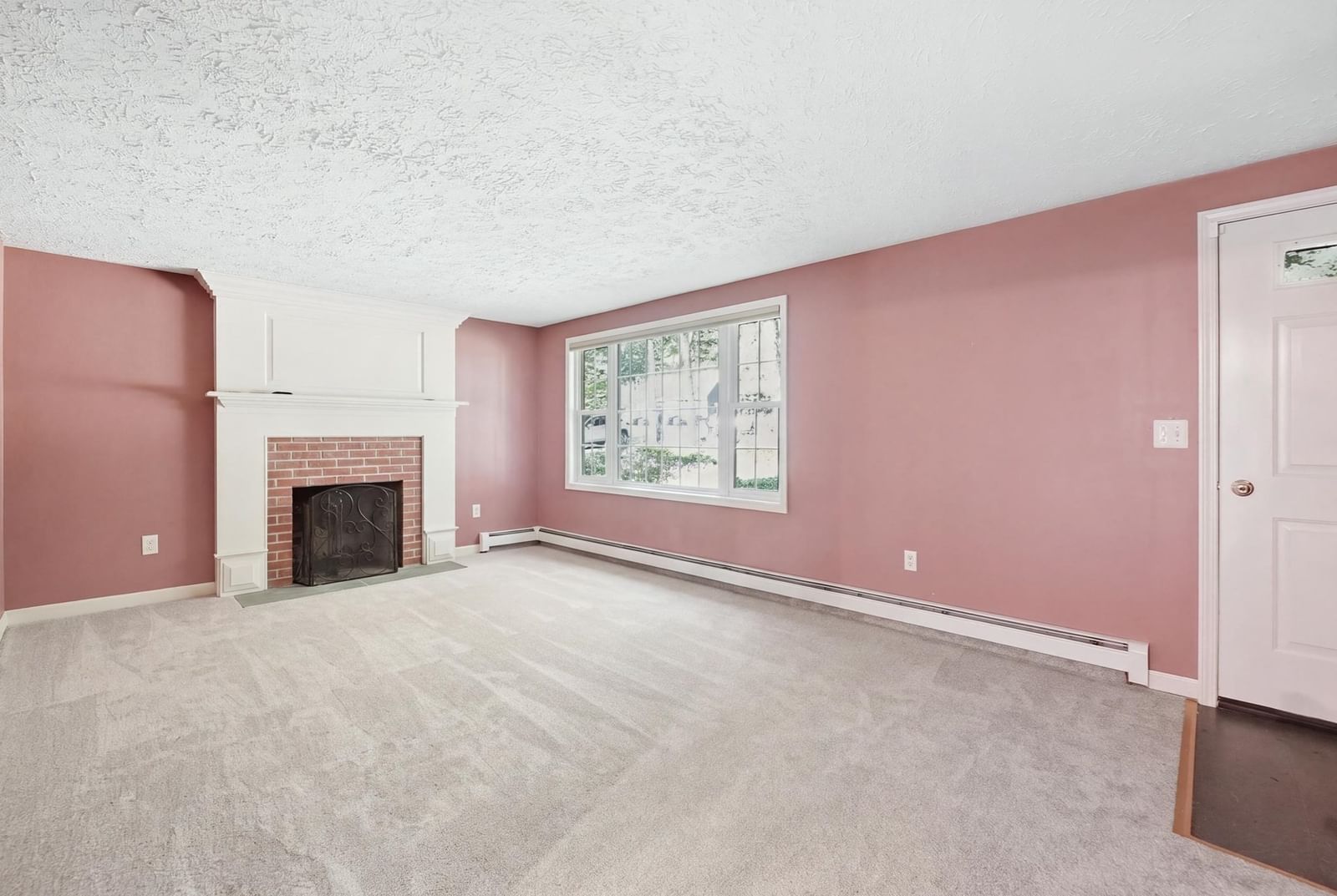 140 Town Farm Road Brookfield — Photo 19 of 36