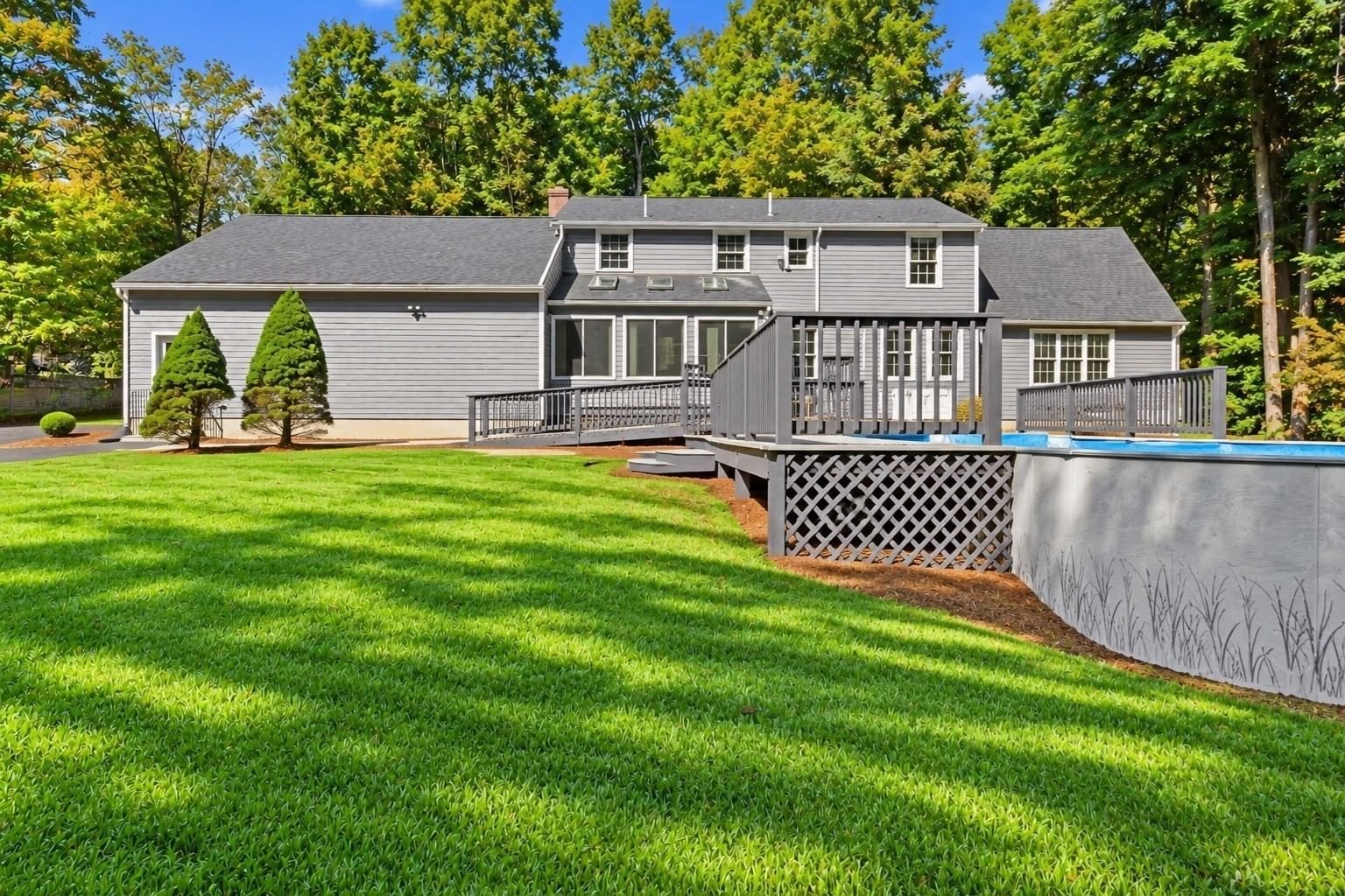 140 Town Farm Road Brookfield — Photo 3 of 36
