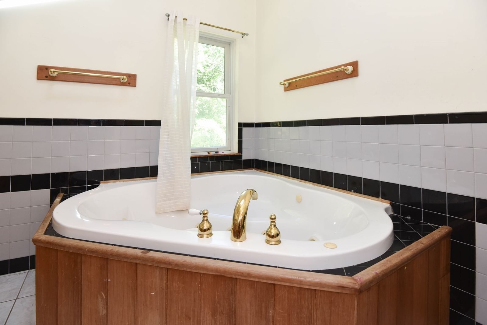 5-7 Lowell St Billerica — Photo 10 of 40